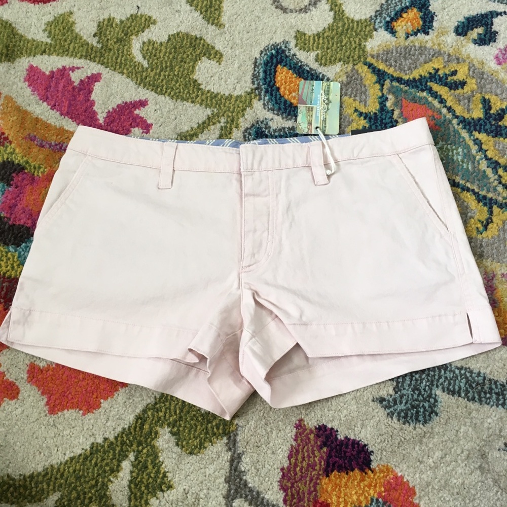 Light pink American Eagle shorts